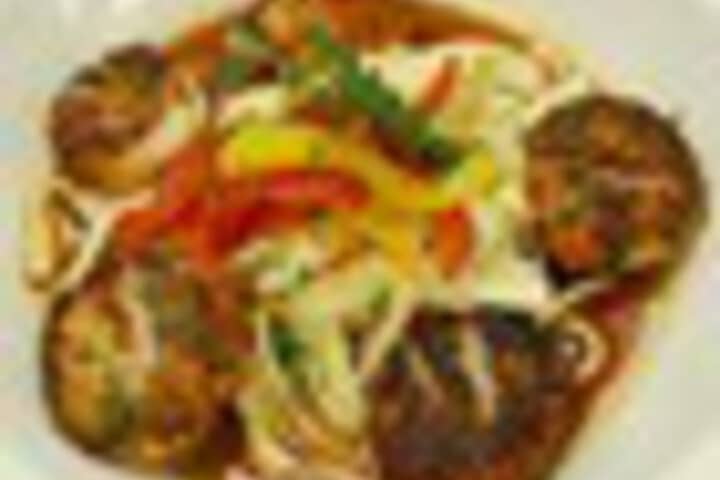 Dining 89 of 123
