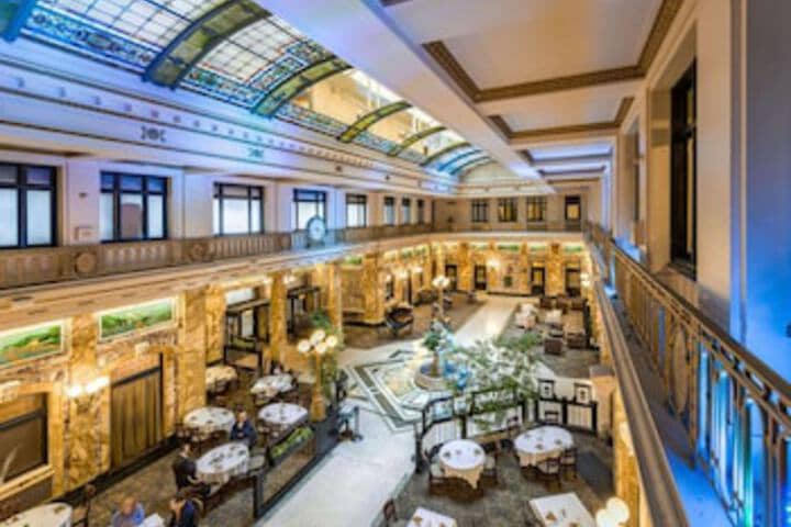 Hotel Interior 7 of 123