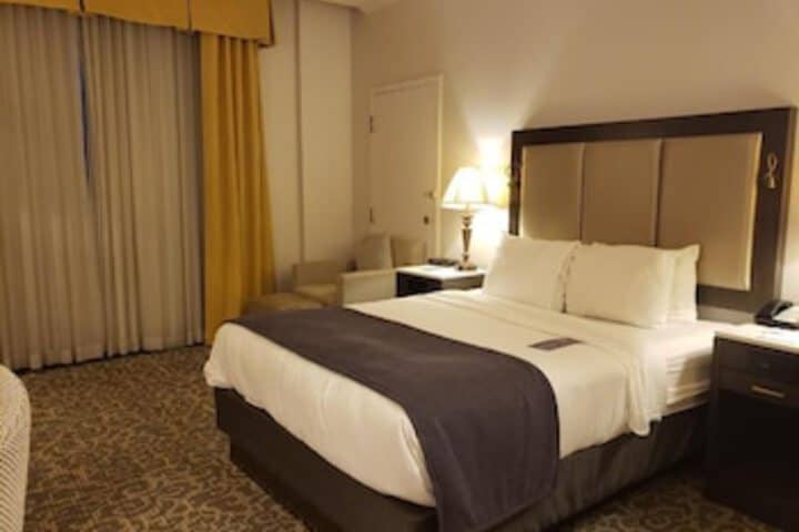 Room 58 of 123